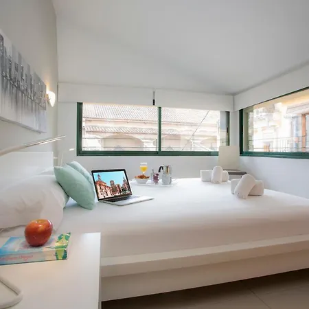Apartment Singularstays Veronica Ii Valencia