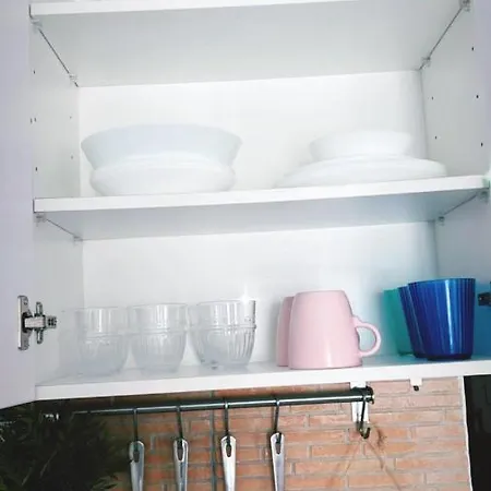 Bonito Apartamento Cerca Del Casco Antiguo Apartamento *