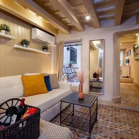 Lovely Coquette Loft, Heart Of Cuitat Vella El Carmen