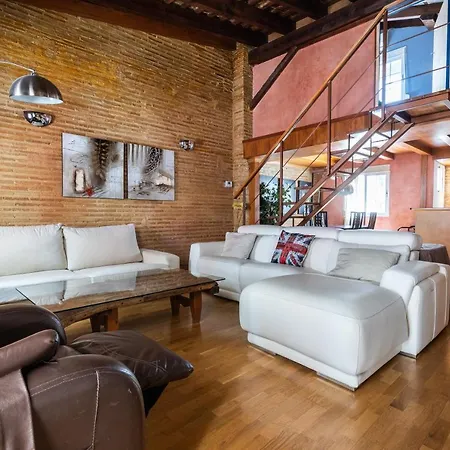 Lujoso Duplex En El Corazón De * Valencia