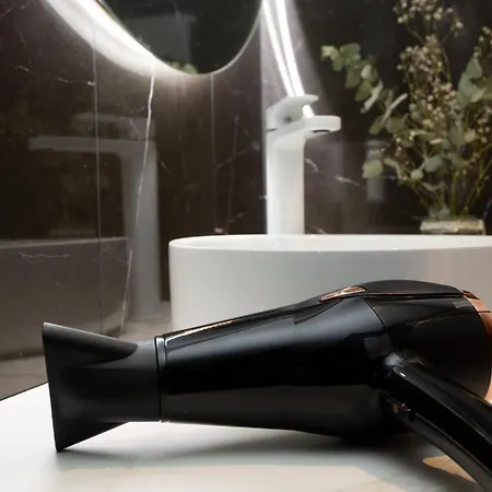 Neobeds - Stylish Modern 1br Near Old Town & Steps From Turia Park Daire *