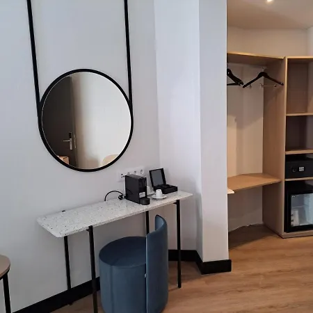 Soho Boutique Turia Hotell 4*