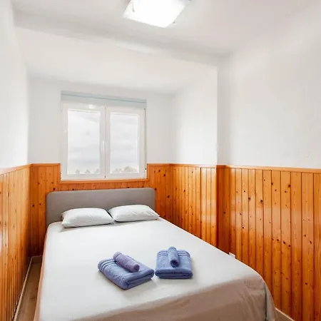 Spectacular With Sea View