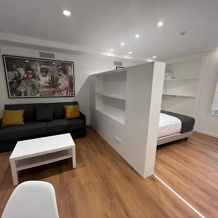 Old Town Flats Casa Del Bisbe Aparthotel