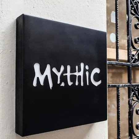 Mythic Szálloda 3*