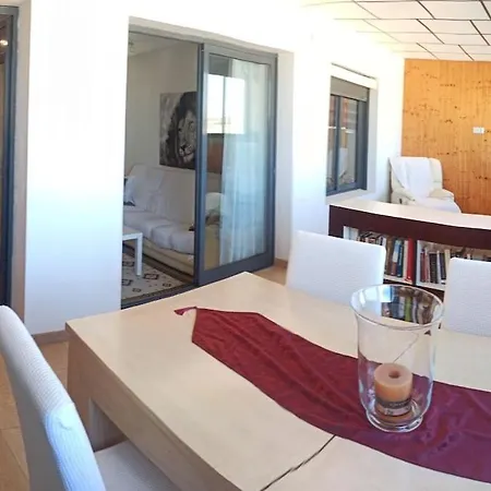 ático Con 2 Grandes Terrazas Y 2 *