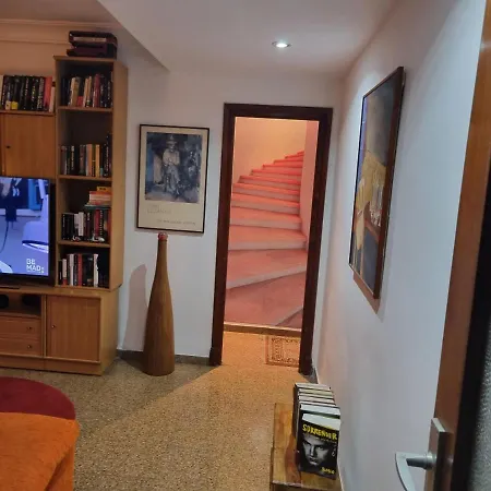 Private Center Apartment *