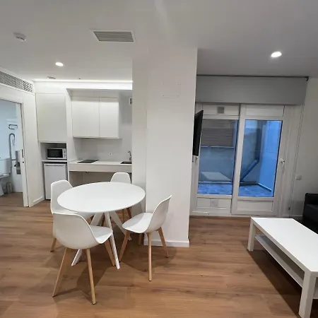 Old Town Flats Casa Del Bisbe Апарт-отель