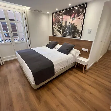 Aparthotel Old Town Flats Casa Del Bisbe Valenza
