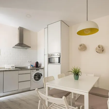 Macflats Ayuntamiento * Βαλένθια