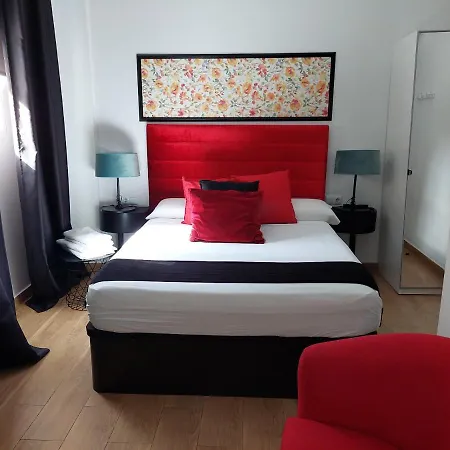 酒店 Rous - Solo Adultos