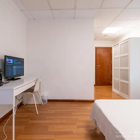 Penzion Suites Rooms Valencia 2*