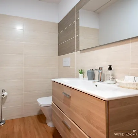 Suites Rooms Valencia 招待所 瓦伦西亚