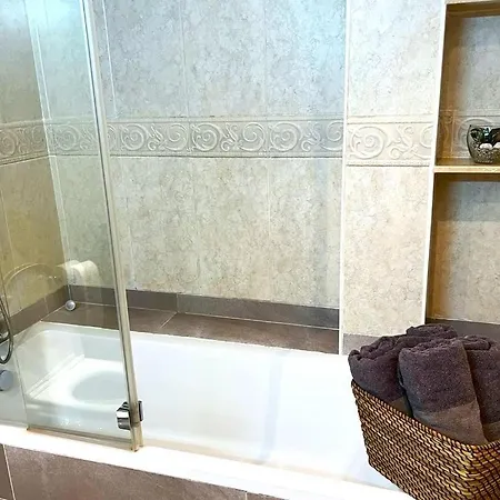 アパート Calle Mora De Rubielos With Free Private Underground Parking