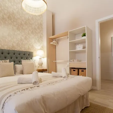 Md Patacona Mid-term Apartment