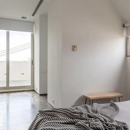 Apartamento Magnifico Nuevo Atico Exterior Con Terraza Y Valência