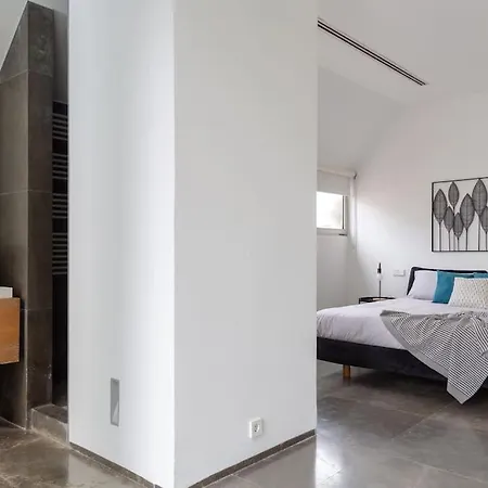 Magnifico Nuevo Atico Exterior Con Terraza Y