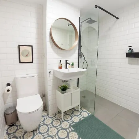 Appartement Nc - Design Loft Steps From Of Arts & Sciences *