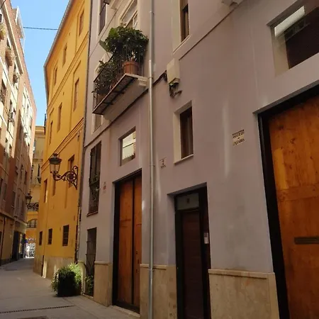 Daire Charming Loft In The Heart Of El Carmen Valensiya