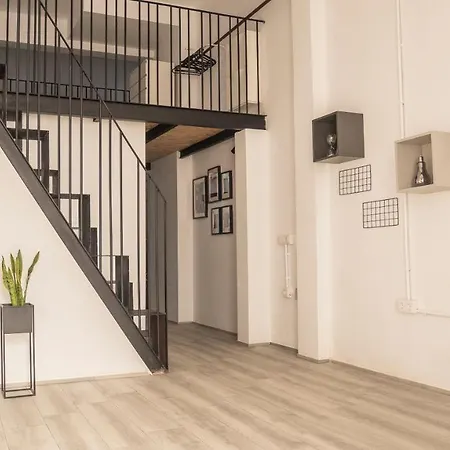 Amplio Apartamento Con Bicicletas