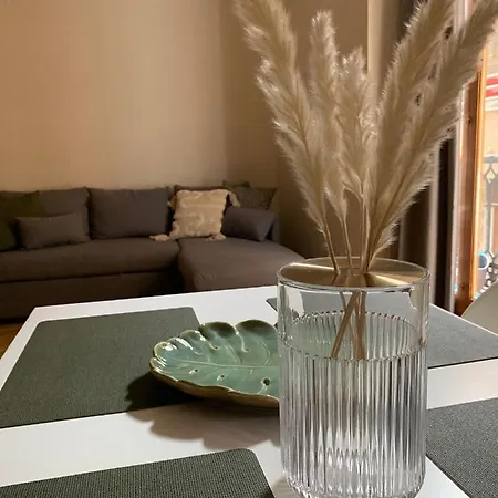 Plaza Ayuntamiento *