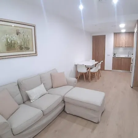 Daire Malvarrosa 5px 2bth 5 Min Beach. Wifi.
