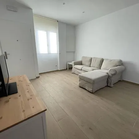 Malvarrosa 5px 2bth 5 Min Beach. Wifi. Apartamento *