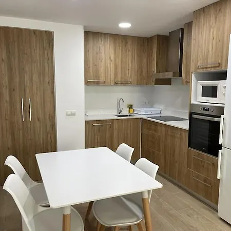 Malvarrosa 5px 2bth 5 Min Beach. Wifi. Daire