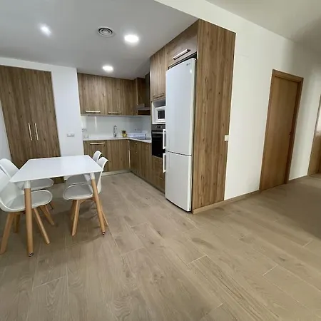 Malvarrosa 5px 2bth 5 Min Beach. Wifi. Valencia