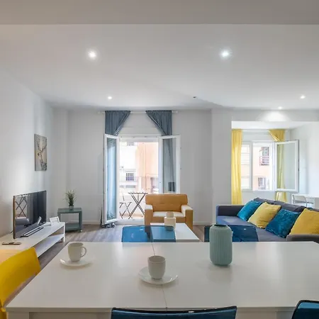 Modern, Stylish With Balcony Appartement Valencia