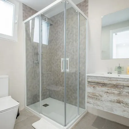 Modern, Stylish With Balcony * Walencja