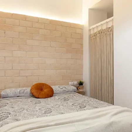 Nc - Design Loft Steps From Of Arts & Sciences *