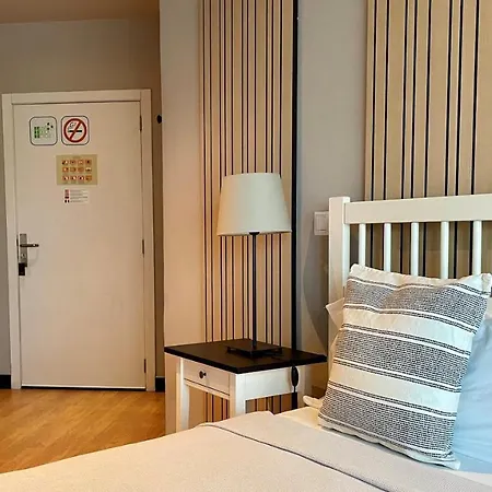 Hotel Md Modern - Jardines
