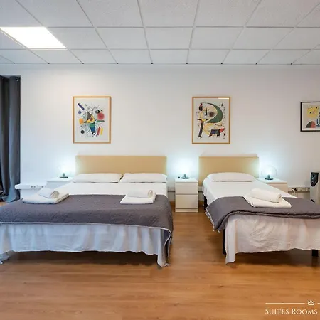 招待所 Suites Rooms Valencia 瓦伦西亚