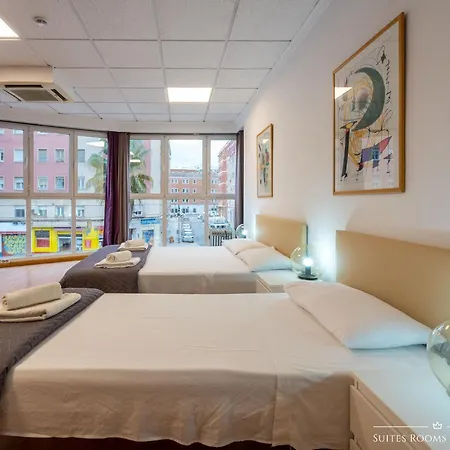 Suites Rooms Valencia 招待所