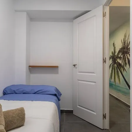 Apartamento Cerca Del Mar, Del Puerto Y Del Centro