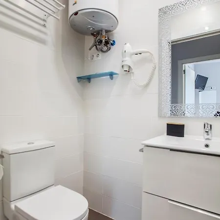 Piso En La Playa, Wifi Gratis Y Ac Appartamento