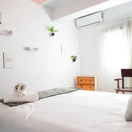 Torres De Serrano Apartment