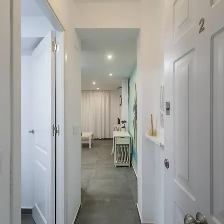 Apartamento Cerca Del Mar, Del Puerto Y Del Centro *