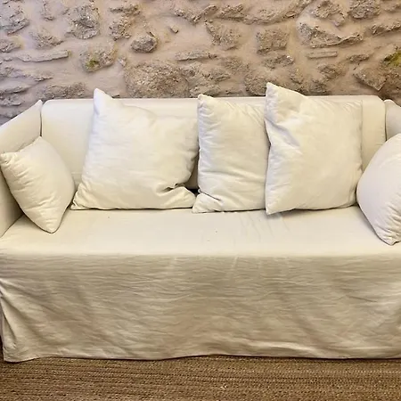 Appartement Design House With Swimming Pool Near The Sea