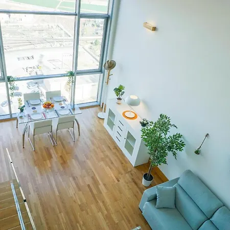 Apartamento Loft Duplex Con Parking Gratis *