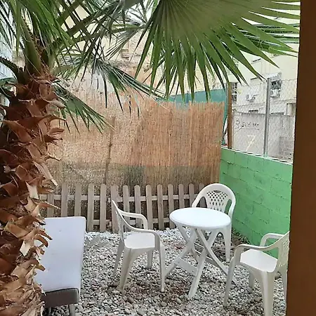 Vivienda / Planta Baja En El Carmen Apartment *