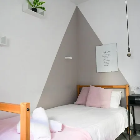 Torres De Serrano Apartment *