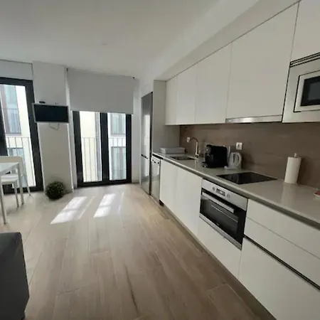 Apartament Mercado *