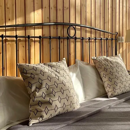 Md Modern - Jardines Hotel *
