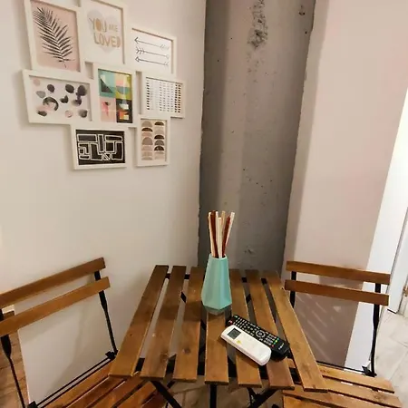 Pequeno Con Mini Piscina - No Climatizada Appartement
