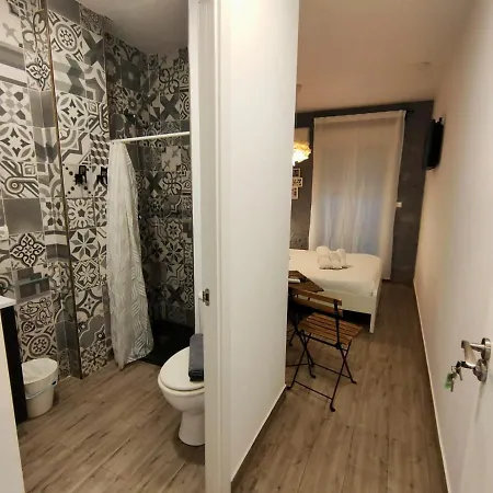 Appartamento Pequeño Con Mini Piscina *