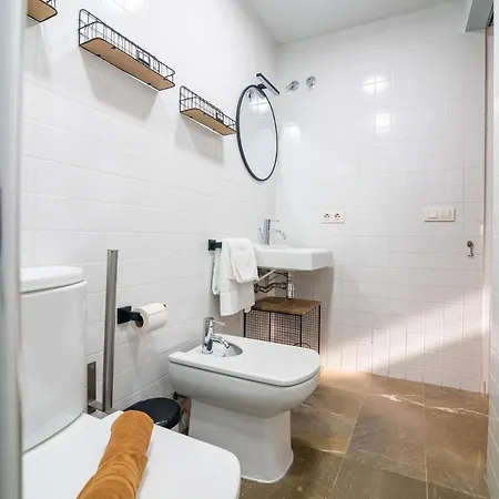 Md Vitoria Center * Walencja