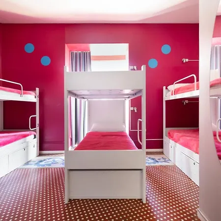 Purple Nest * Valencia