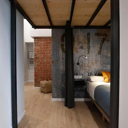 Loft Con Caracter En Valencia. Lägenhet